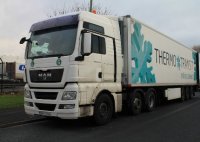 TIR sürücüsü sükan arxasında öldü