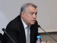 Nazir: "Azərbaycan neftin qiymətinin qalxması üçün irəli sürülən təşəbbüsə qoşulur"