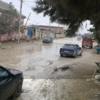 Bakının palçıqlı qəsəbələrinin sağalmaz dərdi: “Bu pula bir vedrə asfalt düşür...”