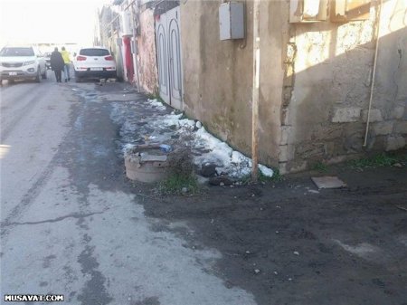  Bakıda altı da, üstü də təhlükə mənbəyi olan evlər... - REPORTAJ, FOTOLAR