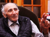 Tanınmış şair vəfat etdi