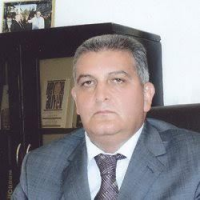 Bakıda maskalılar məmuru evindən oğurlayıb 300 min dollarını aldılar