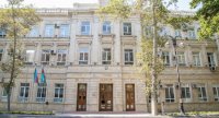 ''Rabitə işi'': Təqsirləndirilən şəxs məhkəməyə xərəkdə gətirildi