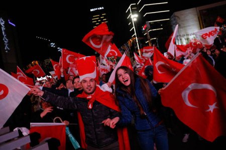 Ərdoğanın uğuru belə qeyd olundu - FOTO