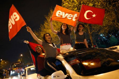 Ərdoğanın uğuru belə qeyd olundu - FOTO