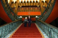 "Sultan" Ərdoğanın dəbdəbəli sarayı: 1100 otaq və 9 milyon dollarlıq xalçalar (FOTO)