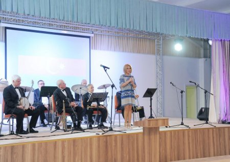 Birinci vitse-prezident Mehriban Əliyeva Milli Aviasiya Akademiyası və ADA Universitetinin Respublika Günü münasibətilə birgə tədbirində iştirak edib - FOTO