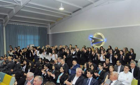 Birinci vitse-prezident Mehriban Əliyeva Milli Aviasiya Akademiyası və ADA Universitetinin Respublika Günü münasibətilə birgə tədbirində iştirak edib - FOTO