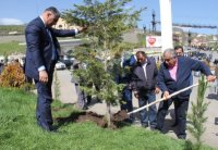 Daşkəsəndə may ayının 10-da Ulu öndər Heydər Əliyevin anadan olmasının 94-cü ildönümü münasibətilə ümumrayon ağacəkmə iməciliyi keçirilmişdir