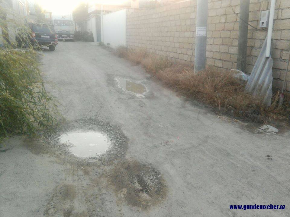 Mehdiabadda sakinlər “ayağa qalxıb”