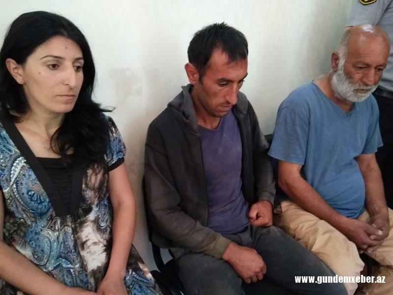 Qaxda narkotik bitkilər becərən ata, oğul və qızı tutuldu Qaxda narkotik bitkilər becərən ata, oğul və qızı tutuldu