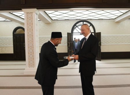 Prezident İlham Əliyev yenidən qurulan Cocuq Mərcanlı kəndində görülən işlərlə tanış olub - FOTO