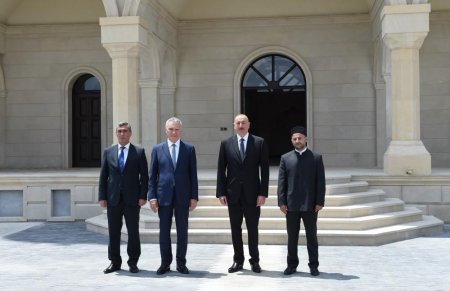 Prezident İlham Əliyev yenidən qurulan Cocuq Mərcanlı kəndində görülən işlərlə tanış olub - FOTO