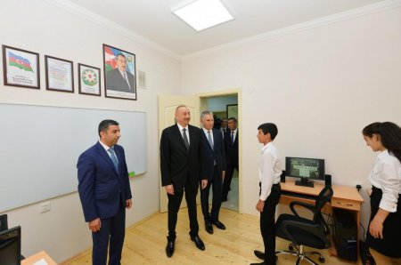 Prezident İlham Əliyev yenidən qurulan Cocuq Mərcanlı kəndində görülən işlərlə tanış olub - FOTO