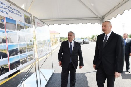 Prezident İlham Əliyev yenidən qurulan Cocuq Mərcanlı kəndində görülən işlərlə tanış olub - FOTO