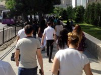 Bakıda gərginlik: 100-lərlə insan yolda qaldı
