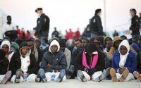Afrikalı 10 yaşlı azərbaycanlı qızı zorladı - Azərbaycanlılarla afrikalılar arasında toqquşma