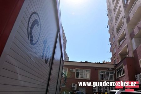 Bakıda yaşayış binasında yanğın baş verib