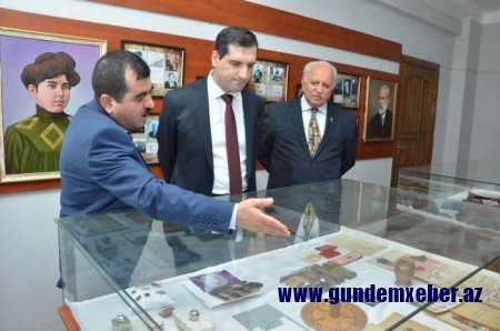 AZƏRBAYCANDA JURNALİSTLƏRİN KÜTLƏVİ HƏBSİ OLUB - "ŞƏRQ"DƏN REPORTAJ