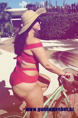 Kök model bikinili və makiyajsız fotoları ilə təəccübləndirdi - FOTOLAR 