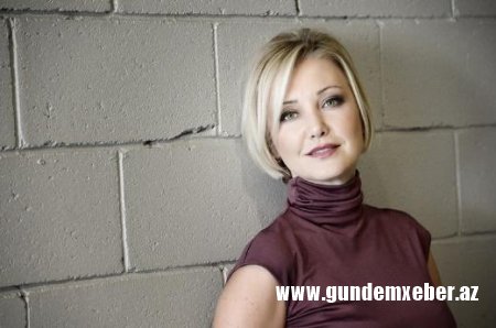 Bərna Laçın onu təhqir edənləri kaktusla hədələdi - foto