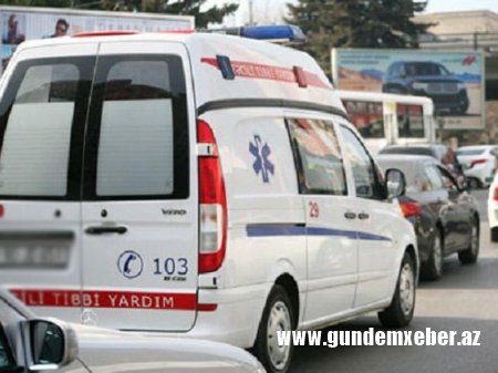 Bakıda yeniyetmə qız valideynlərinin gözü qarşısında öldü