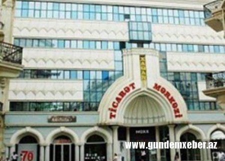 Ərəblər Bakının mərkəzində oğurluq etdilər