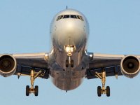 Moskva aeroportlarında 200-dən çox reys gecikir