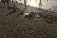 Burda adamı nə soyunmağa qoyurlar, nə də geyinməyə...