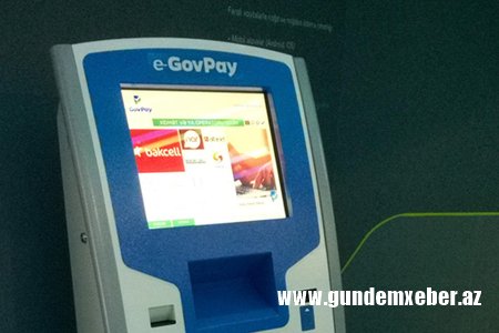 Azərbaycanda valyuta dəyişmək daha asan oldu - Yeni terminallar quraşdırıldı