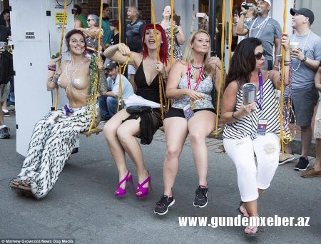 Bütün dünyanı şoka salan ən əxlaqsız bayram festivalı başladı (18+) – FOTOLAR