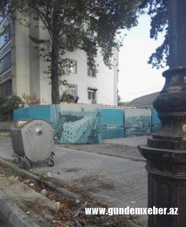 İcra başçısı binanın girişini milyarderin cangüdəninə satıb - FOTOLAR