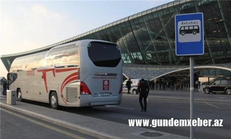 Taksi sürücülərinin turistləri qarşılama "şou"su - Hava limanında biabırçılıq - FOTO - VİDEO 