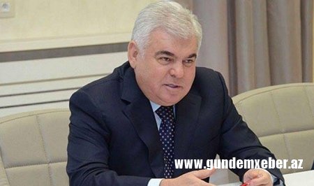 Ziya Məmmədov mənzilini satışa çıxarıb