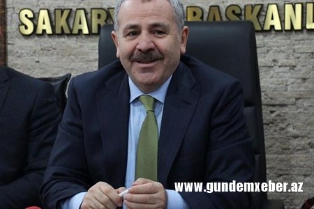 Ərdoğanın baş müşaviri istefa verdi