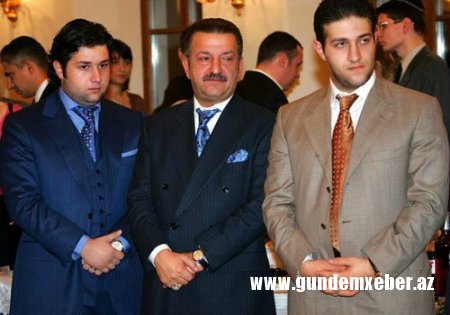 Telman İsmayılovun oğlu arvadını öldürmək istəyib: "Məni boğmağa başladı..." - FOTO