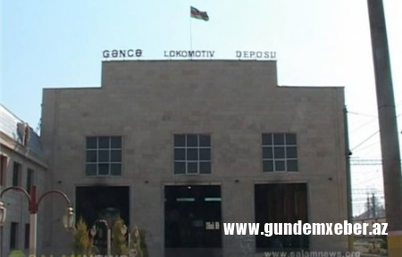 Gəncə lokomotiv deposundakı dəmiryolcuların “evi yıxıldı”