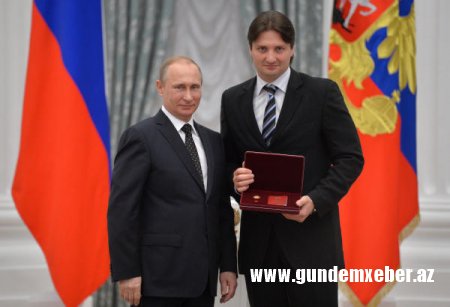 Türk kanalı rüsvay oldu: Putinin “köməkçisi” əslində kim imiş?