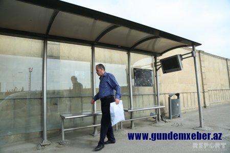 Bakıdakı 600 Avtobus İnformasiya terminalından 200-ü işləmir - FOTOREPORTAJ