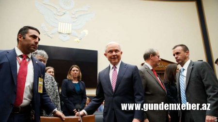 Baş prokuror Seşşins Tramp-Rusiya əlaqələri haqda yalan söylədiyinə dair iddiaları rədd edir