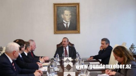 Çavuşoğlu həmsədrlərlə görüşdü