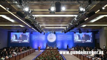 İstanbul sammiti Şərqi Qüdsün Fələstin dövlətinin paytaxtı tanınması çağırışı ilə başa çatıb