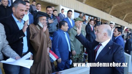 İraq kürdləri Abadini İŞİD-ə qarşı mübarizədə onların rolunu qeyd etmədiyinə görə tənqid edir