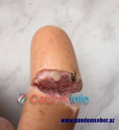 “Halal nemət, 1000 bərəkət” sosisinin içindən siçan nəcisi çıxdı - FOTOLAR 
