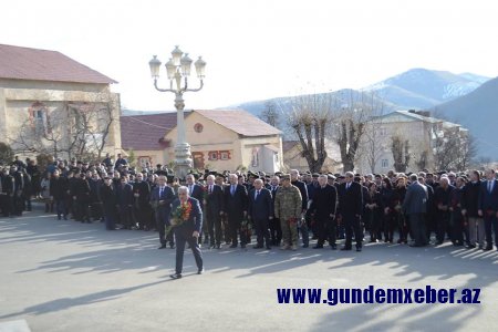 DAŞKƏSƏN RAYONUNDA XALQIMIZIN ÜMUMMİLLİ LİDERİ HEYDƏR ƏLİYEVİN ƏZİZ XATİRƏSİ DƏRİN EHTİRAMLA YAD EDİLİB