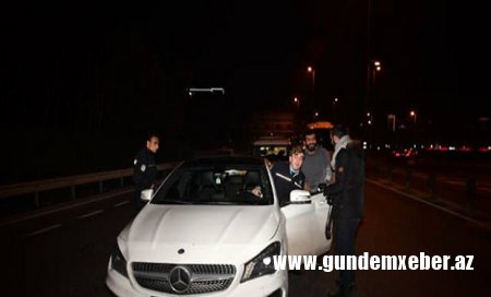 Benzini qurtarıb yolda qalan aktyor POLİSDƏN BORC ALDI
