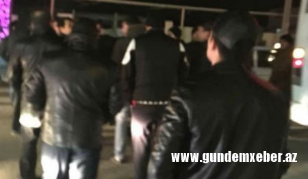 “AAAF Park”da etiraz aksiyası — Sakinlər rəhbərliyin ofisinin qarşısına toplaşdı + Foto