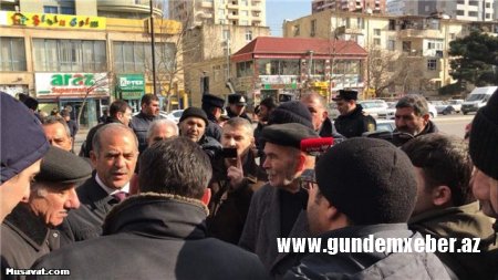 Köhnə Yasamalın köhnə dərdi - sazaq gündə sızqa qaz; sakinlər aksiya keçirdi (FOTOLAR)