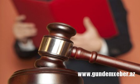 Nazir müavinin oğluna qarşı dələduzluq edən bank işçisi bəraət istəyir