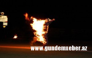 Ağcabədidə 34 yaşlı kişi özünü yandırıb